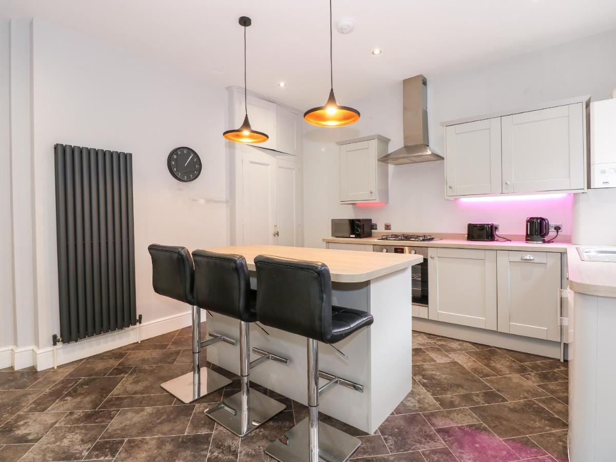 The Eastgate Apartment Лаут Екстер'єр фото